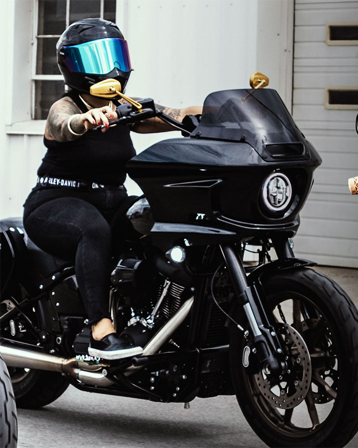 0610-1165 LAチョッパーズ LA Choppers ケーブルコンプキット 黒 96年-06年 FLHR ミニエイプバー用 JP店 LAチョッパーズ□グランデプライム エイプハンガーハンドルバー 高さ12